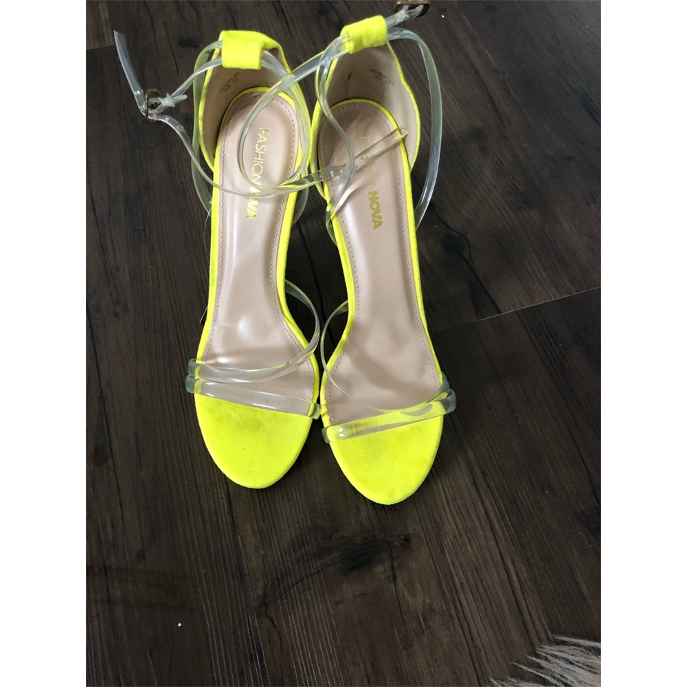 Fashion nova yellow heels